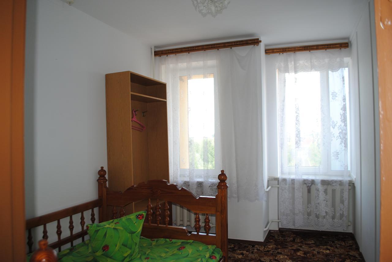 Hotel - Restaurant "Lion'S Heart" Velyka Omelyana Exterior photo
