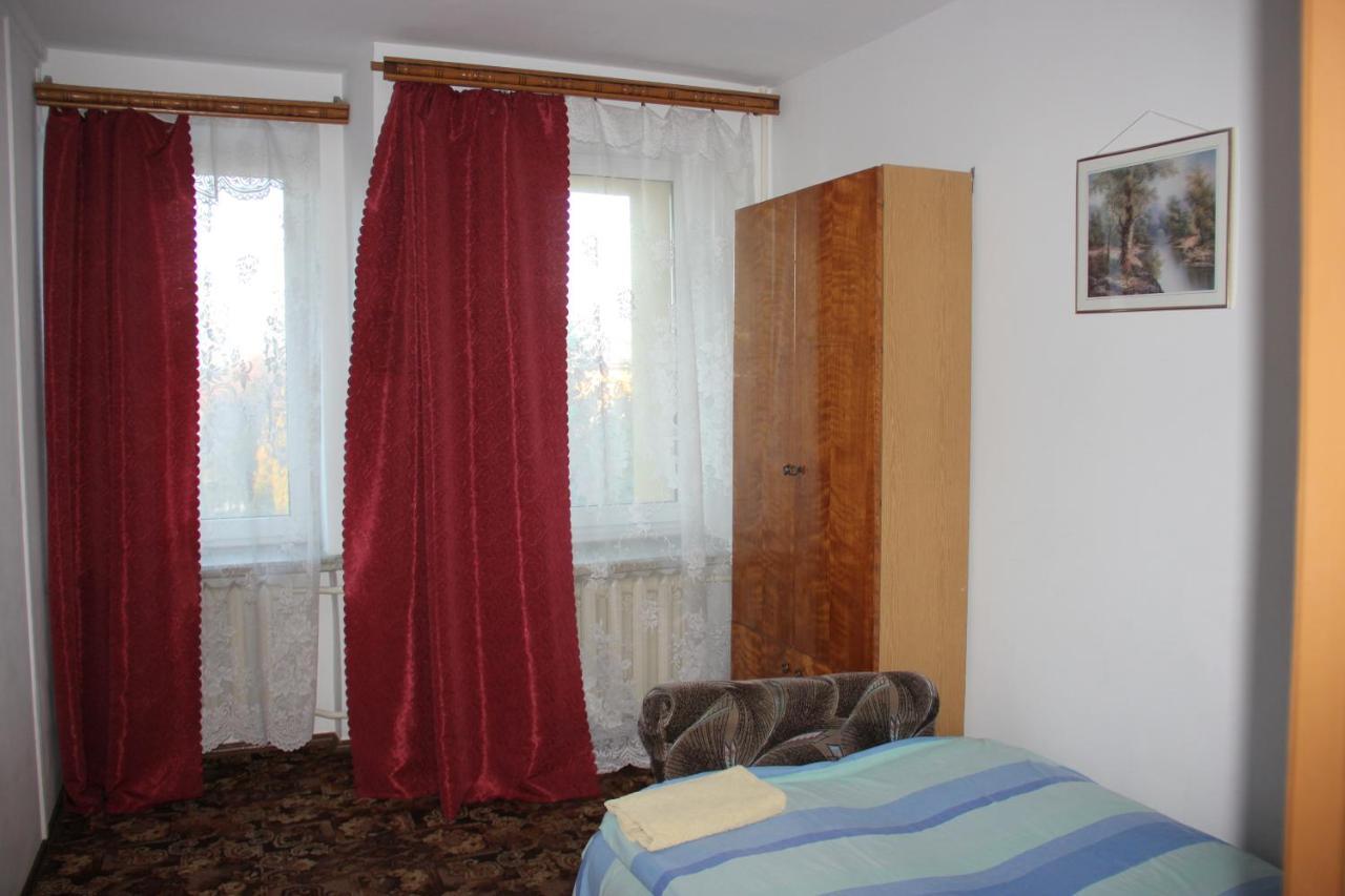 Hotel - Restaurant "Lion'S Heart" Velyka Omelyana Exterior photo